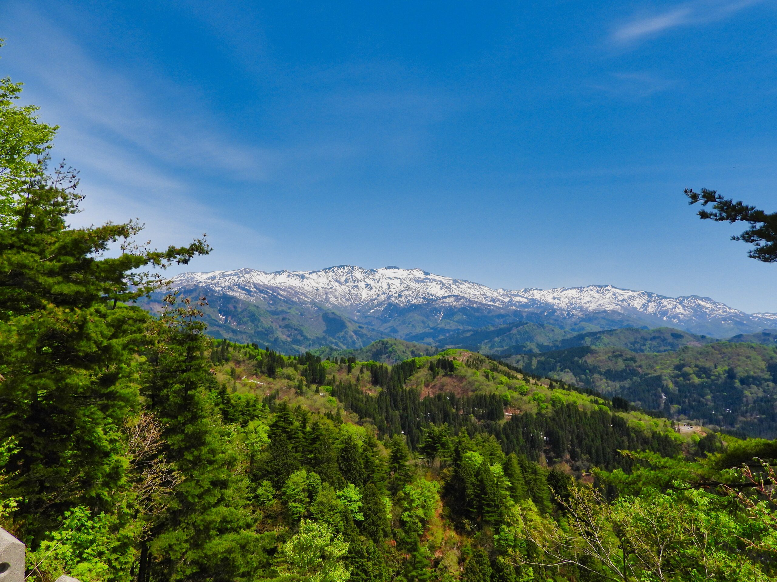 霊峰白山 nikon_p1000_2048